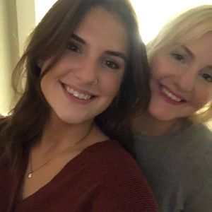 Meet your Posher, Lauryn